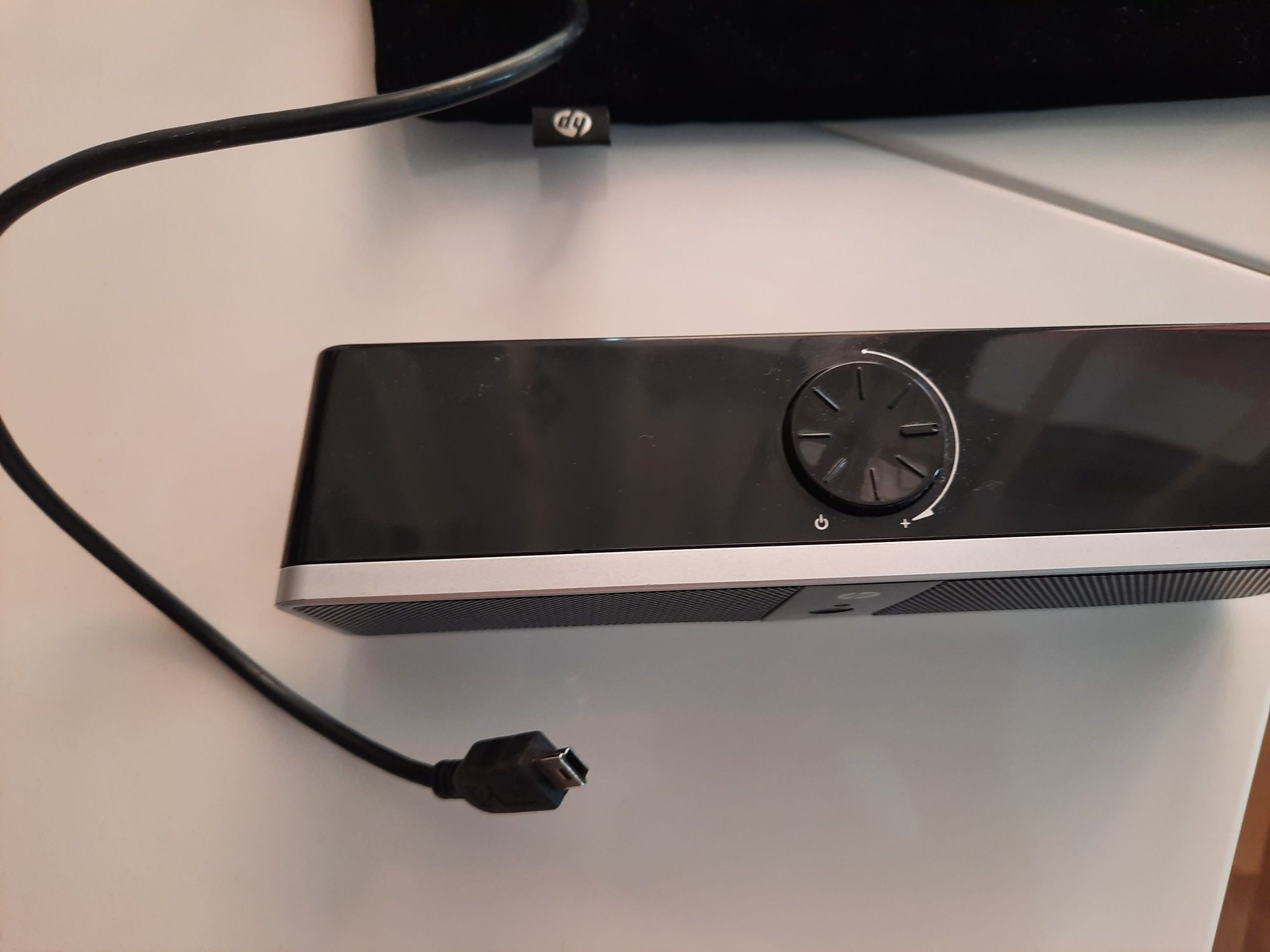 Усилитель звука проводной HP