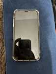 Продам Iphone XR