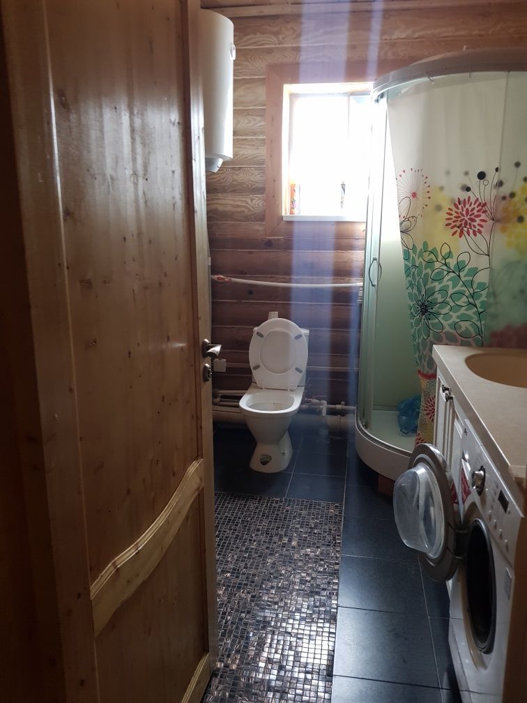 Продаю коттедж возле леса