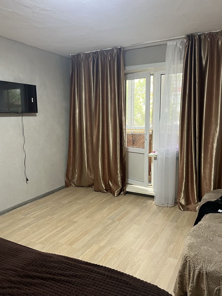 Сдам 1 комнатную квартиру ЦЕНТР (ЦУМ)