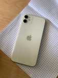 Iphone 11 128 гб на гарантий срочно