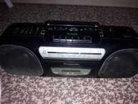 Магнитофон Panasonic RX-FS440 с хорошим звучанием.