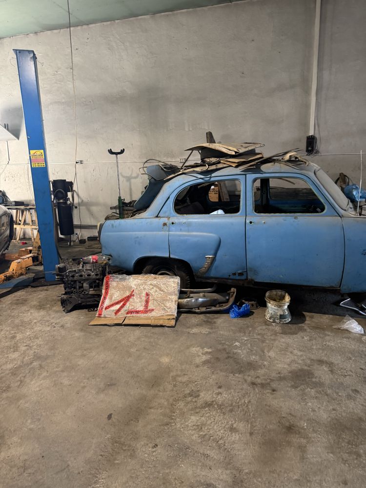 Продам москвич 403, 407