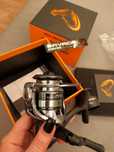 Продам новую катушку Savage Gear SG4 2500FD