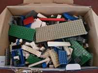 Большая коробка LEGO(лего)