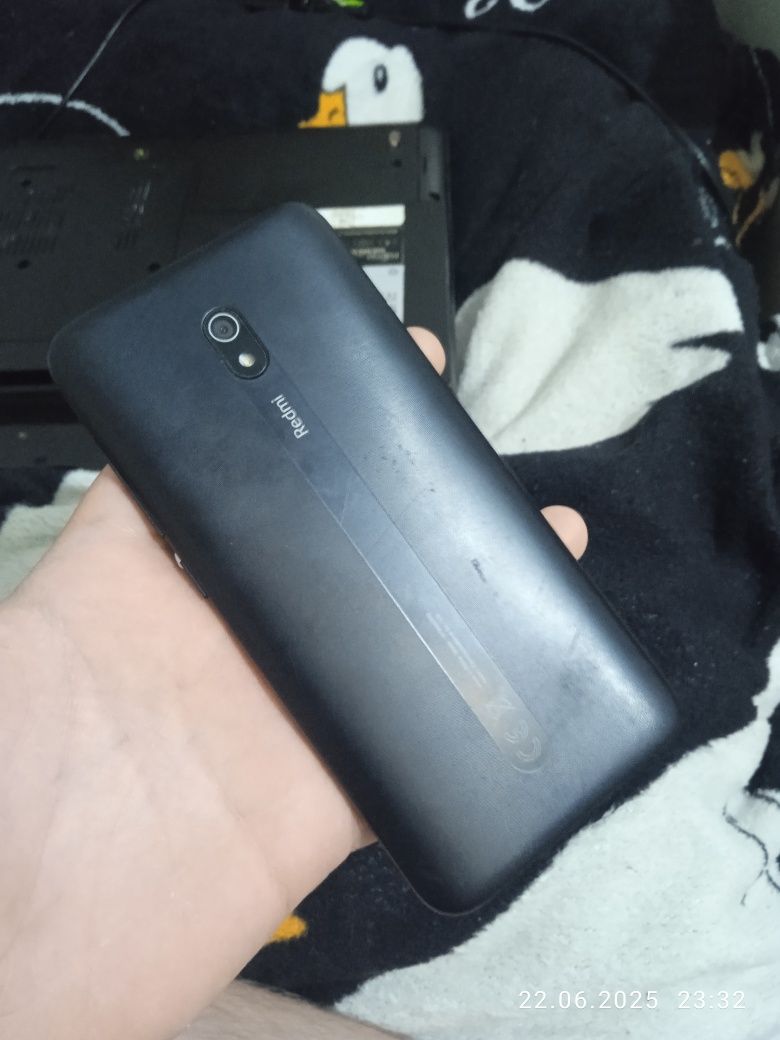 Redmi A8 продаю на запчасти
