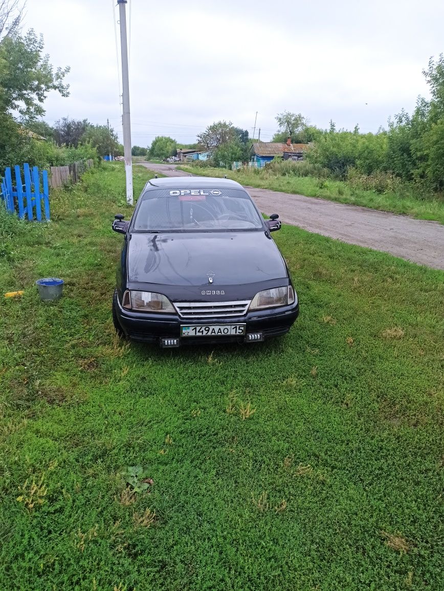 Опель омега а 1989 год