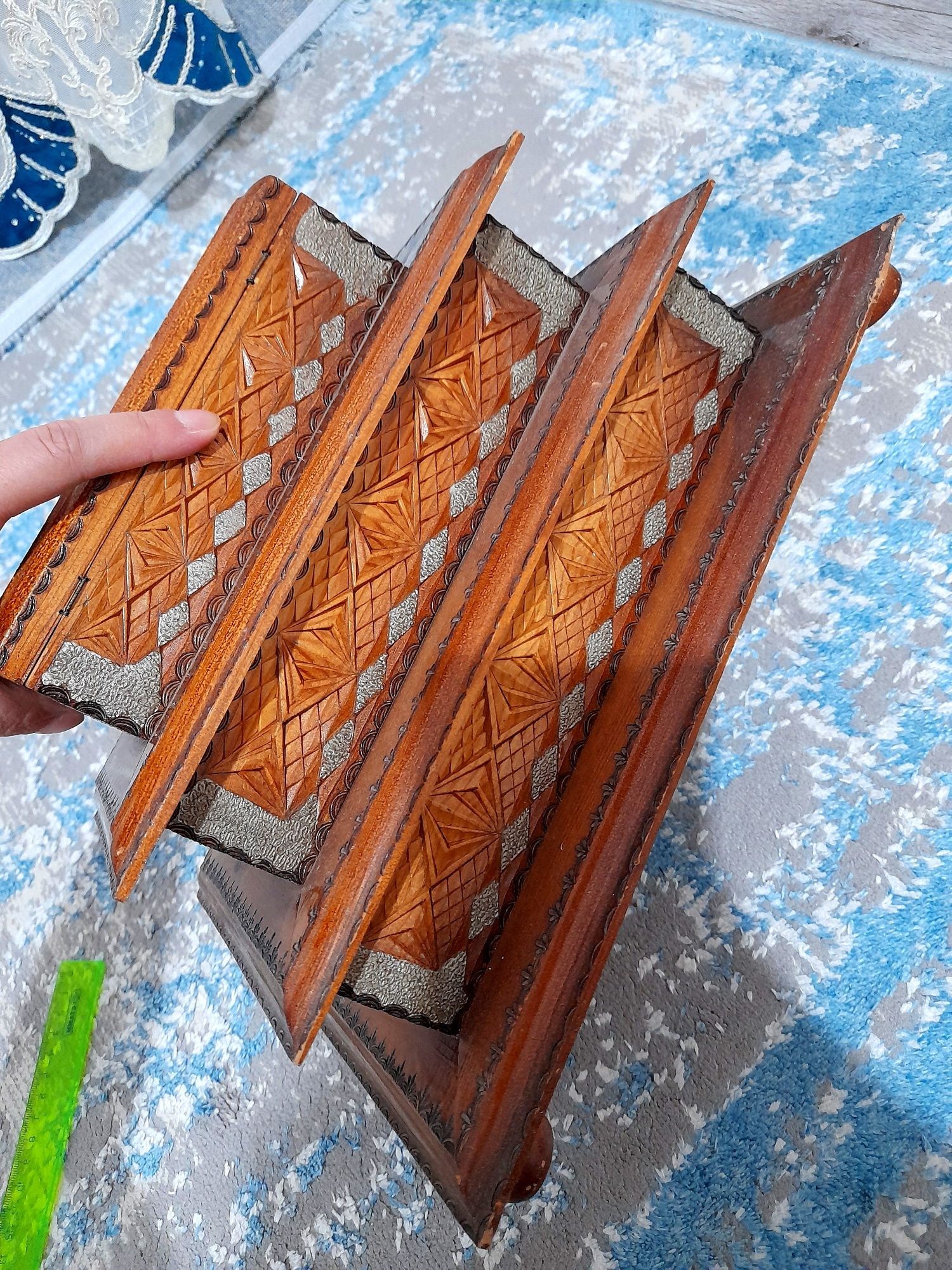 Продам шкатулку для украшения