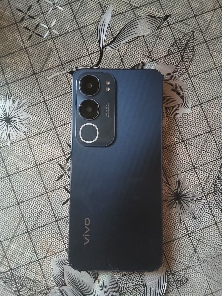 Продам Vivo y19s