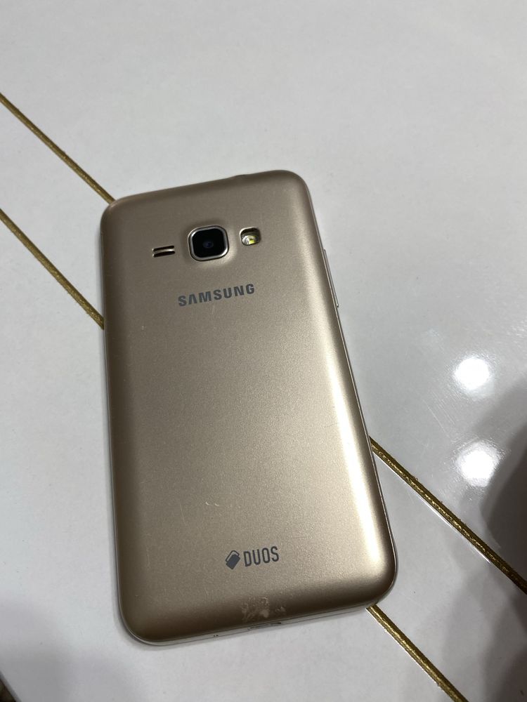 Samsung J1 2016 продается