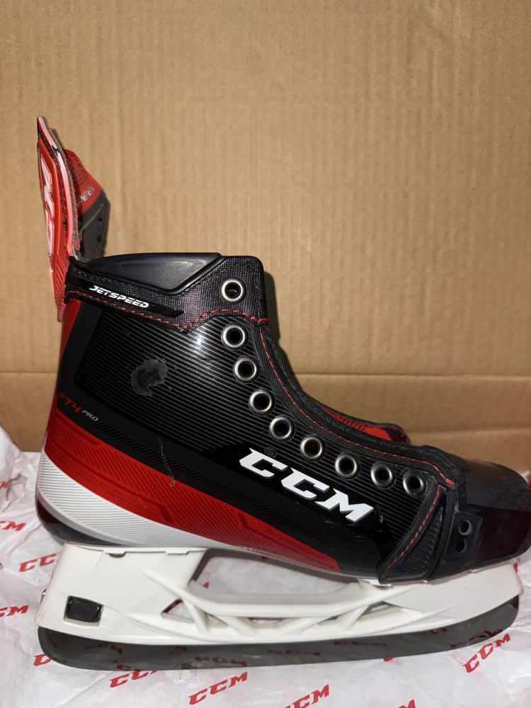 Коньки CCM JetSpeed FT4 PRO