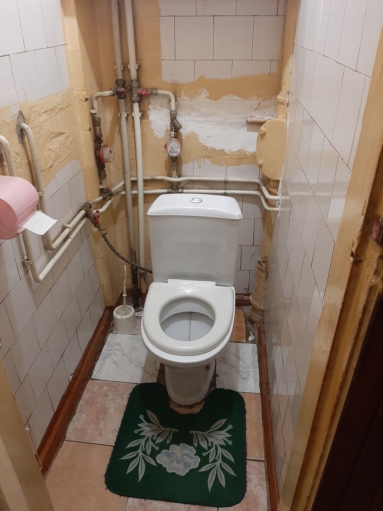 Сдам 2 ух комнатную квартиру