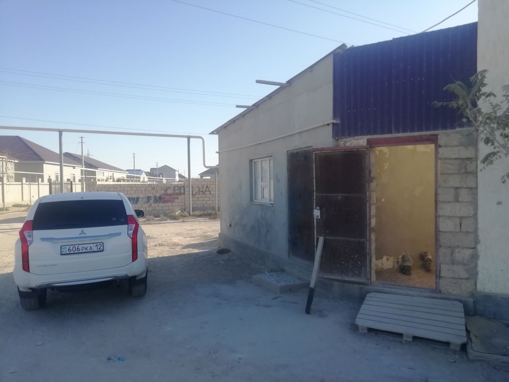 Продаётся продукт магазин, 8 времянок, 4 бокса на зем участке 10 сот.