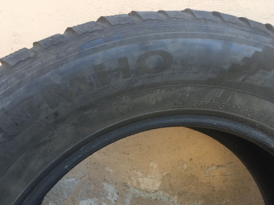 Продам автошины зимние хорошее состояние. KUMHO цена 40 тысяч за 4шт