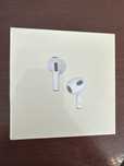 Наушники AirPods