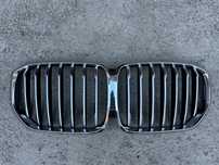 Продам Решетку BMW X5 G05