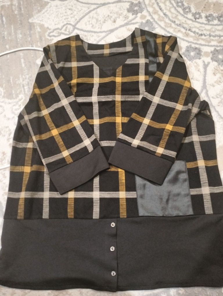 Продам  женские кофты
