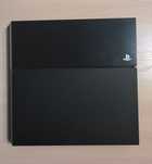 Продам PS 4 в идеальном состоянии
