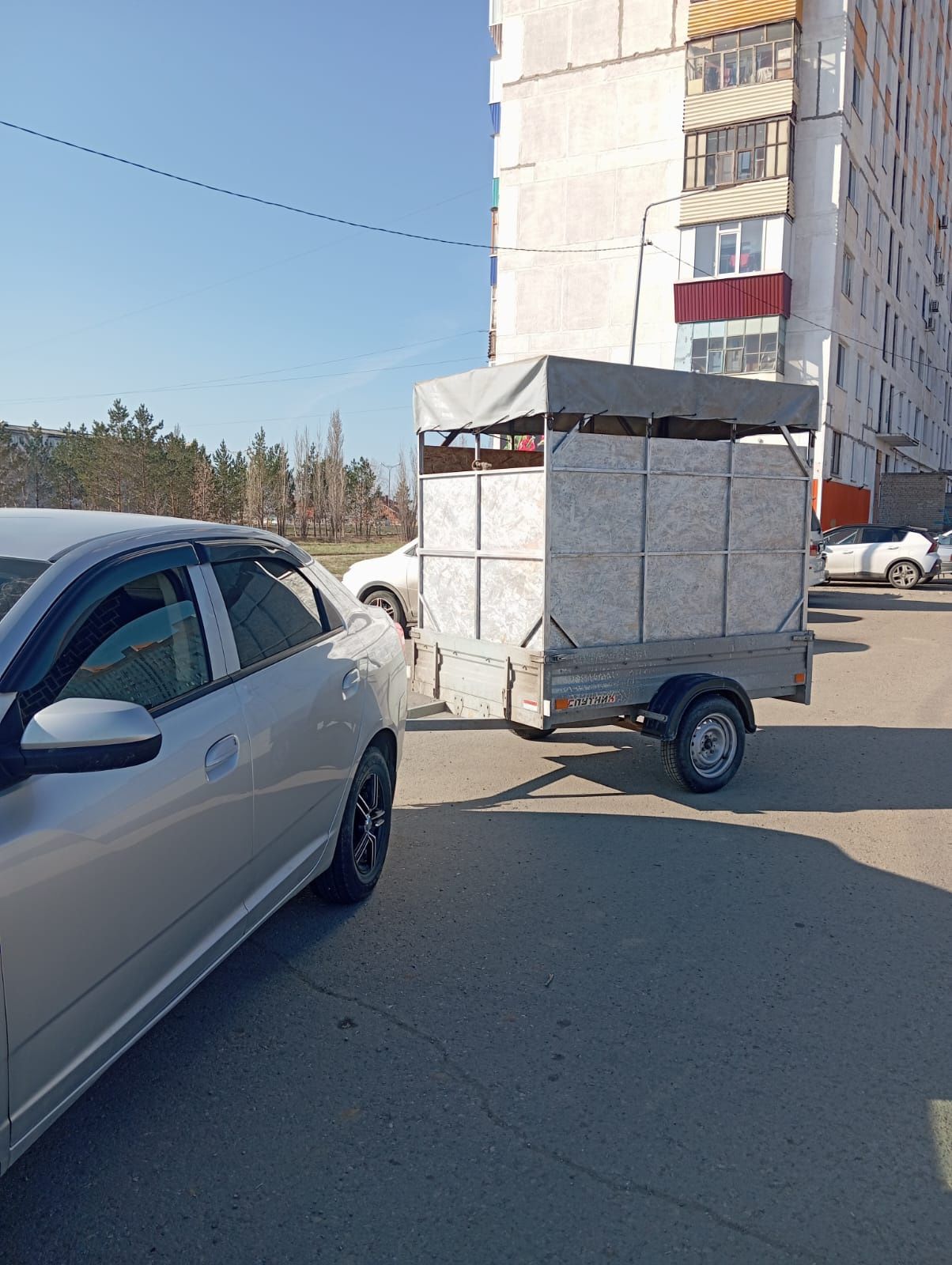 Легковой прицеп Спутник