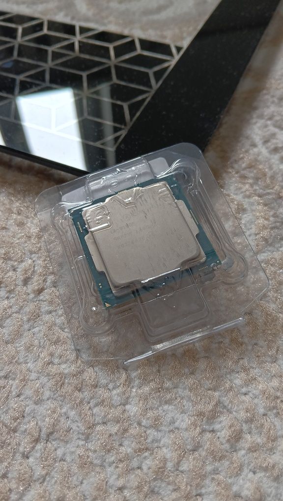 Процессор Core i3 9100F