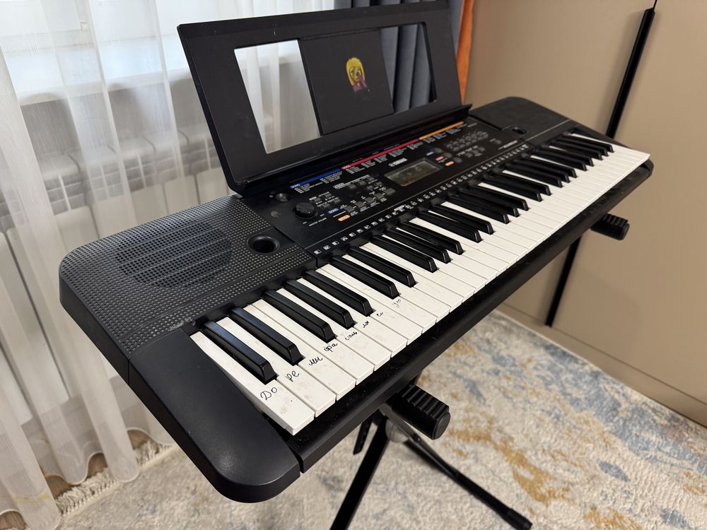 Синтизатор Yamaha PSR-E263