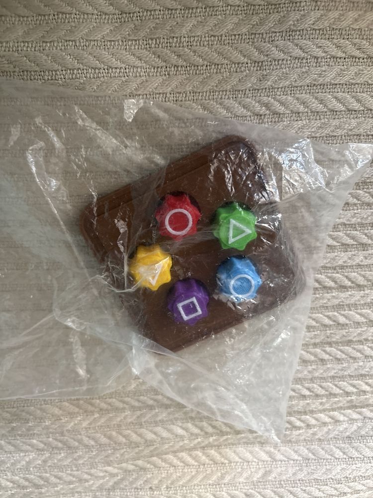 Игрушка от игра в кольмар конги нори