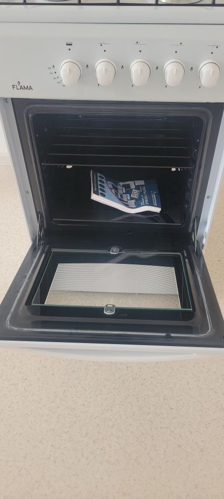Газ плита Flama новая