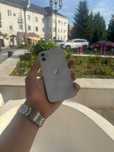Продам Iphone 12