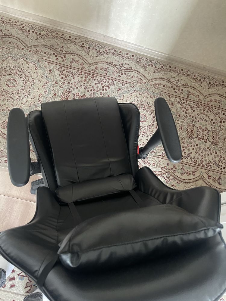 Игровое кресло новое