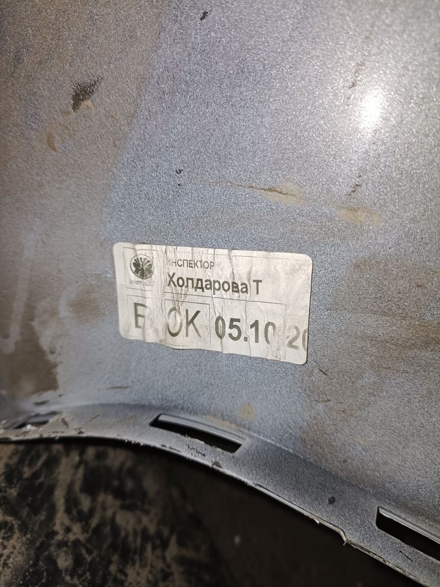 Chevrolet cobalt бампер белый