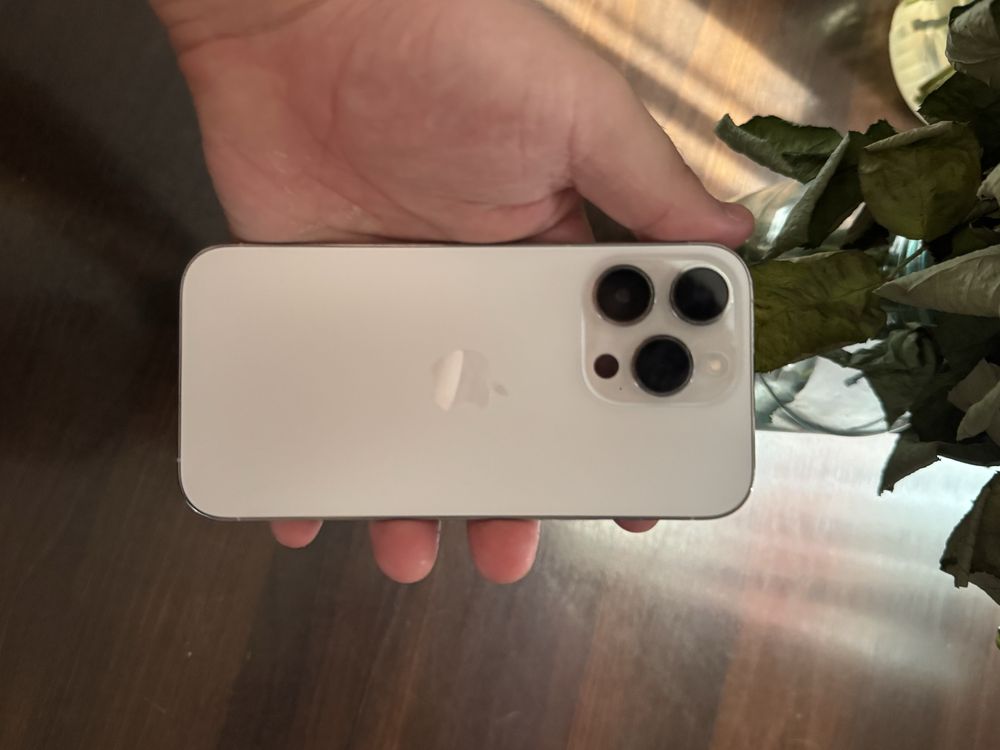 Iphone 14 pro.