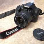 Продам фотоаппарат Canon 1300D
