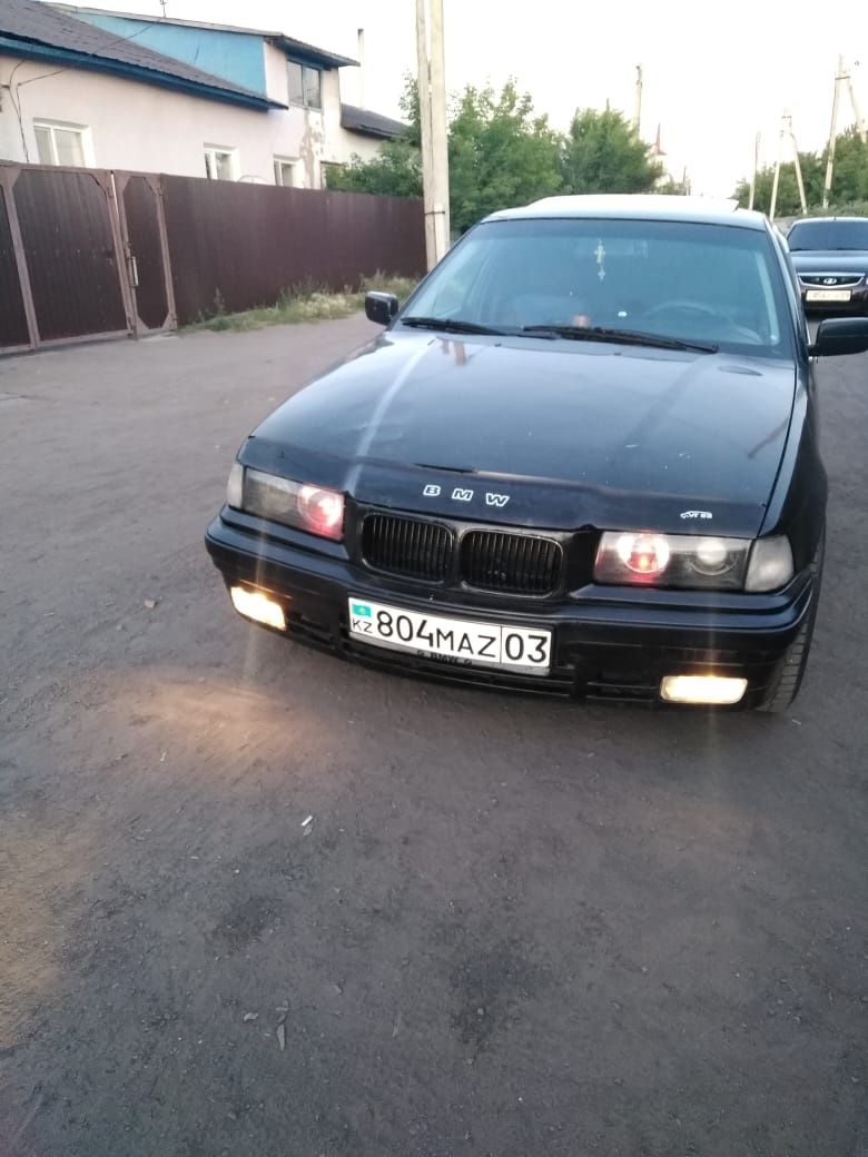 Продам машину  бмв