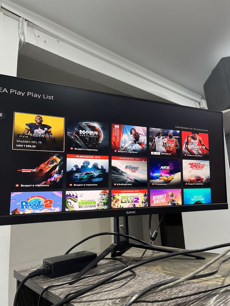 Ps5 в отличном состоянии 2 джостика ps+ extra 400 игр на год