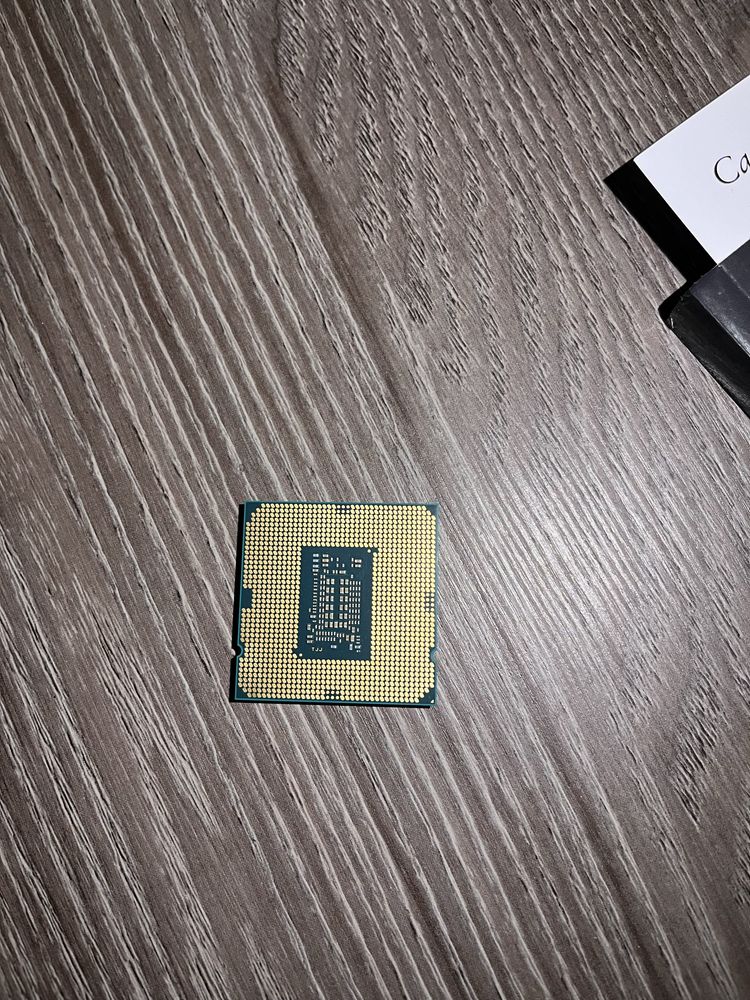 Intel I3-10100 процессор