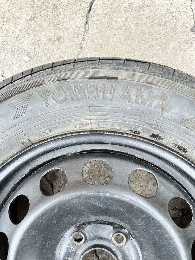 Продам запасное колесо Тойота Previa