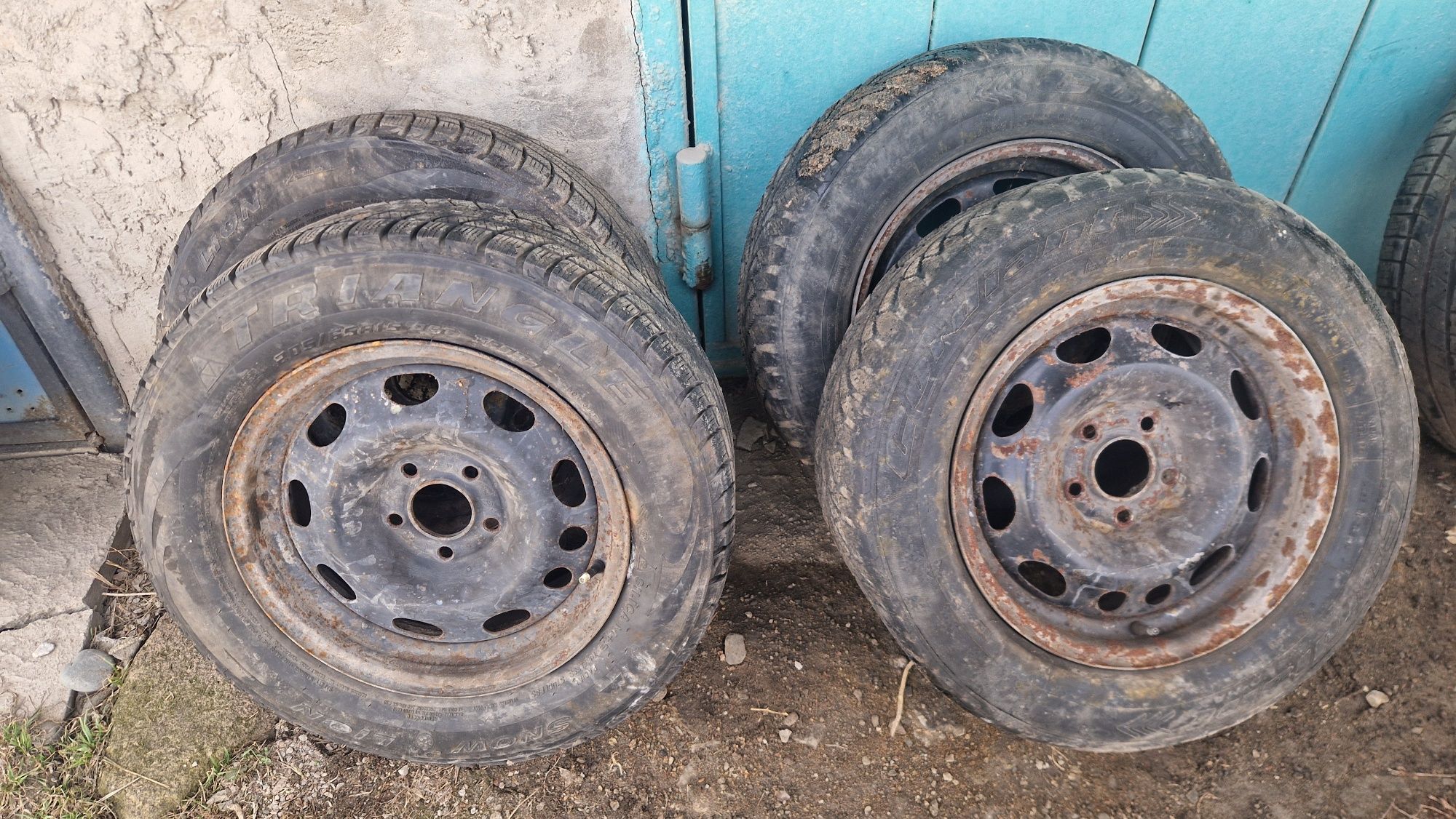 Резина с дисками Triangle и Cordiant 205/65 r15 4 колеса