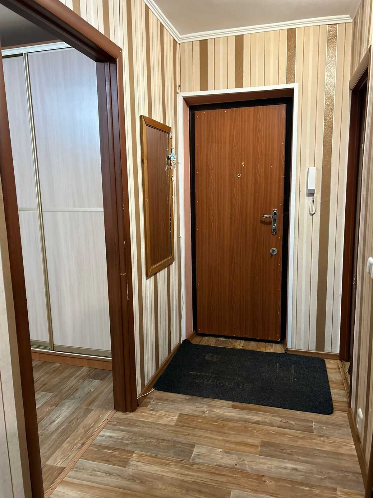 Продам однокомнатную квартиру в районе 17 школы