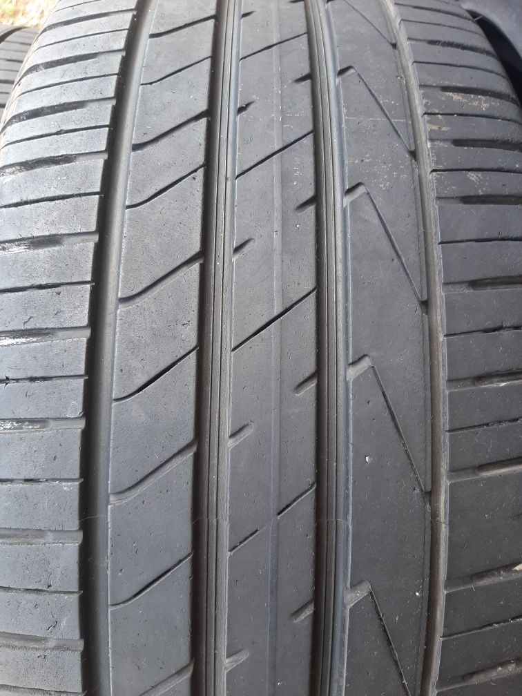 Продам шины 245/45/19 ханкок