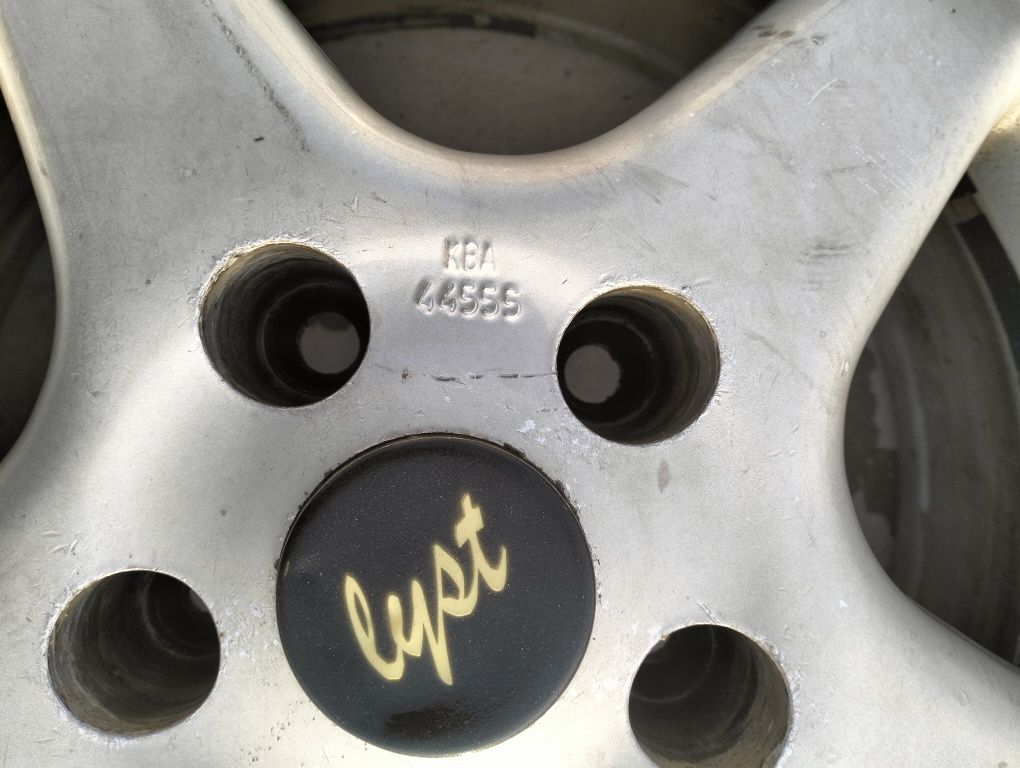 Диска r15 отверстия 5