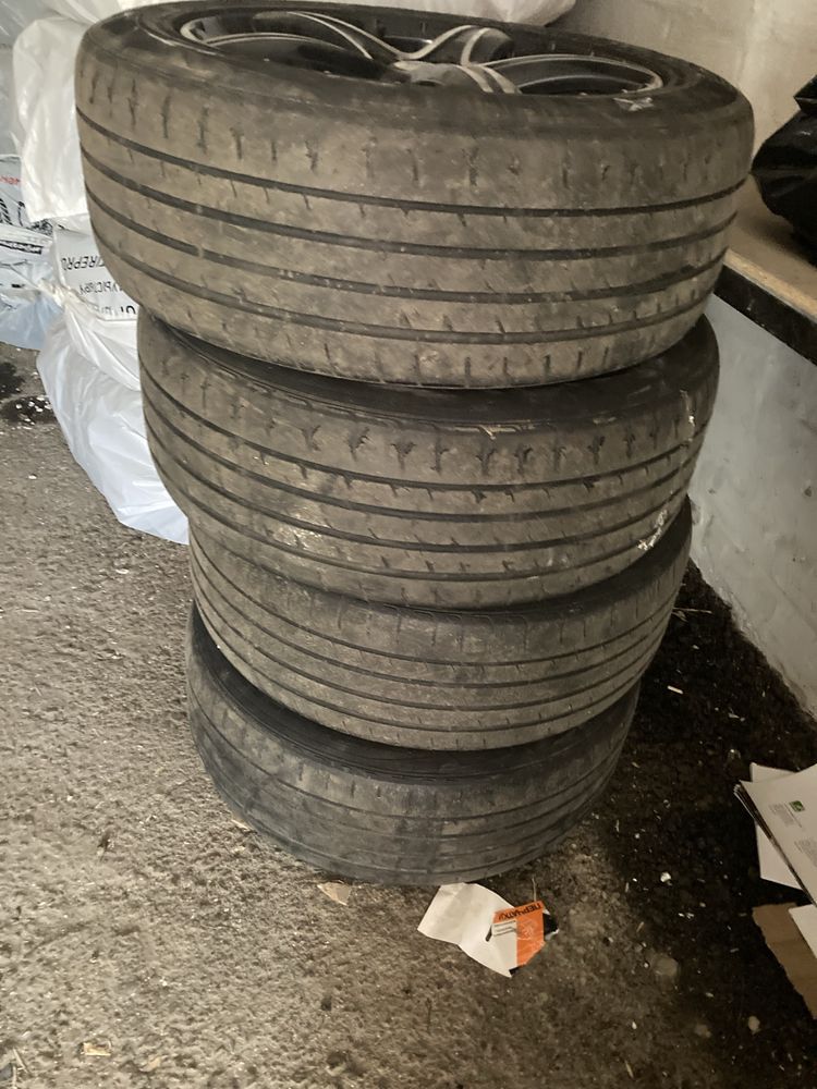 Диски R17 шины в подарок