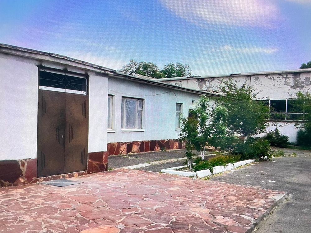 Крытый спортивный  бассейн