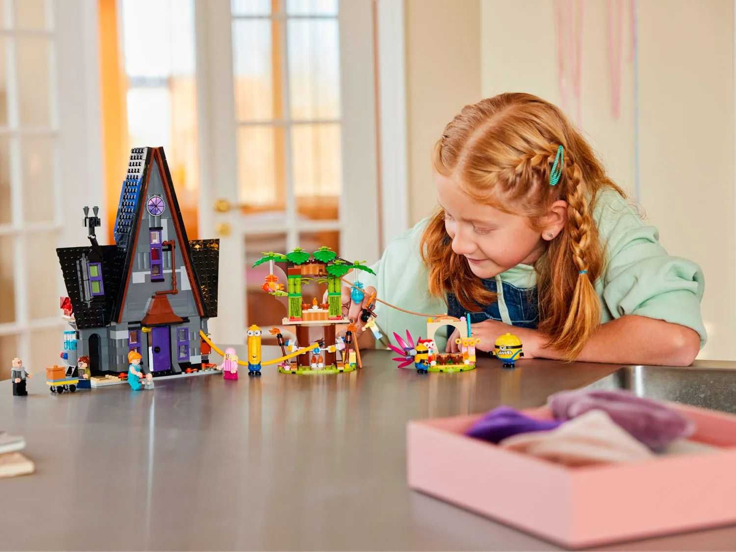 Lego 75583 Миньоны и фамильный особняк Грю