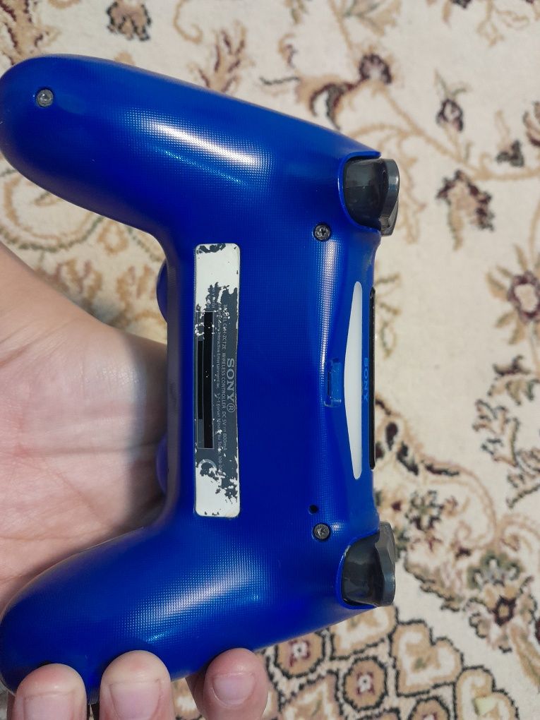 Продам джойстик на PlayStation