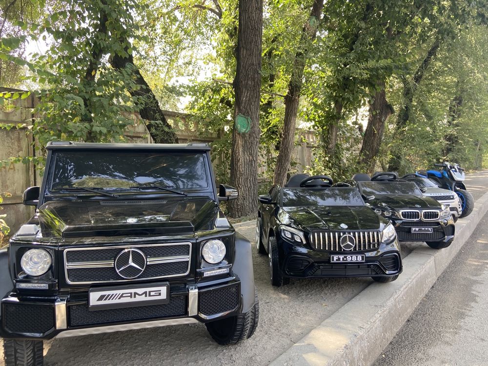 Детская машина электромобиль