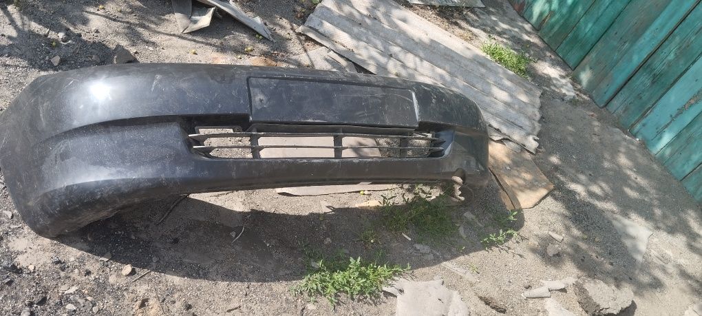 Продам бампер лада калина