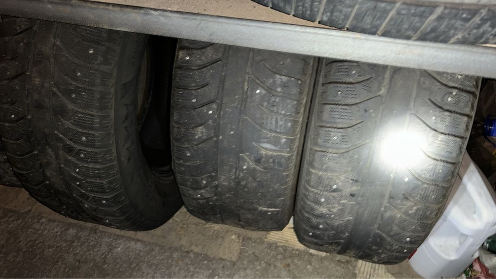 Продам шины размер 265/65 R17