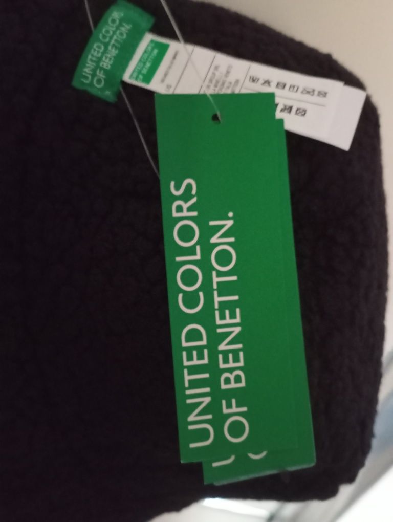 Шляпа микровельвет 58 и 59 р Benetton Италия