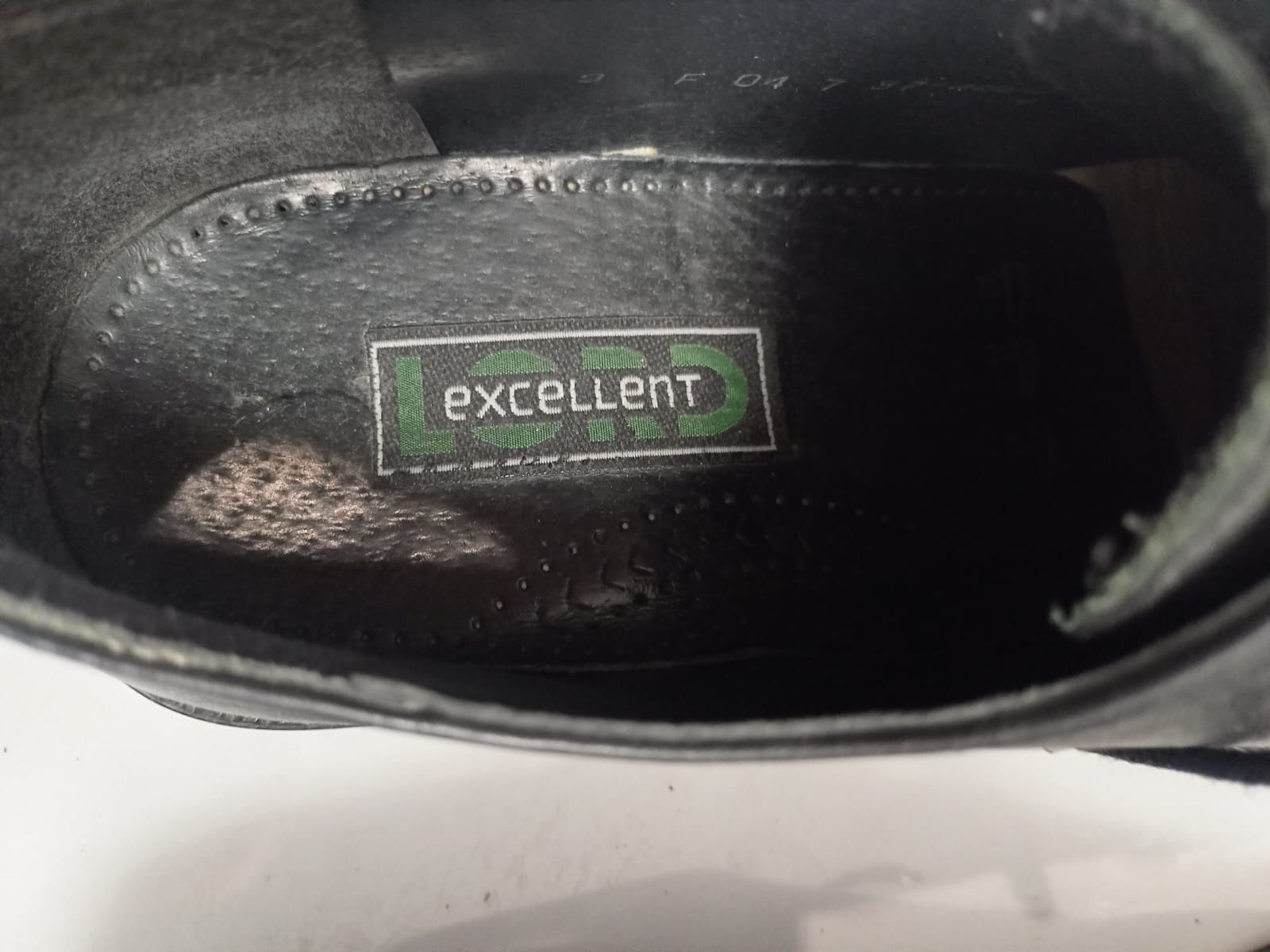 Продам мужские туфли Lord Excellent