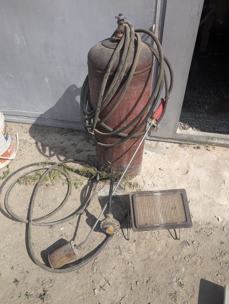 Газовый балон с горелкой!